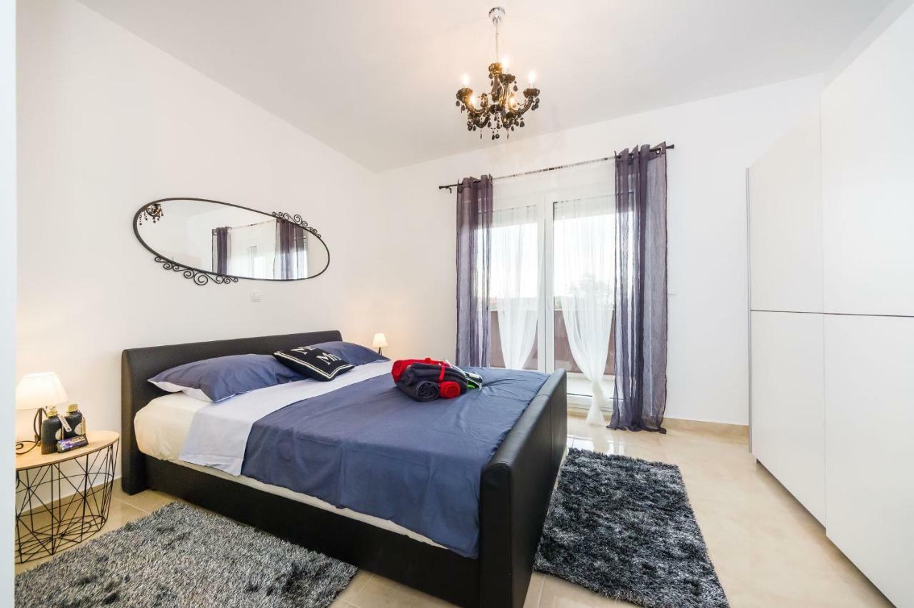 Little Dream Apartment Poljana  ภายนอก รูปภาพ