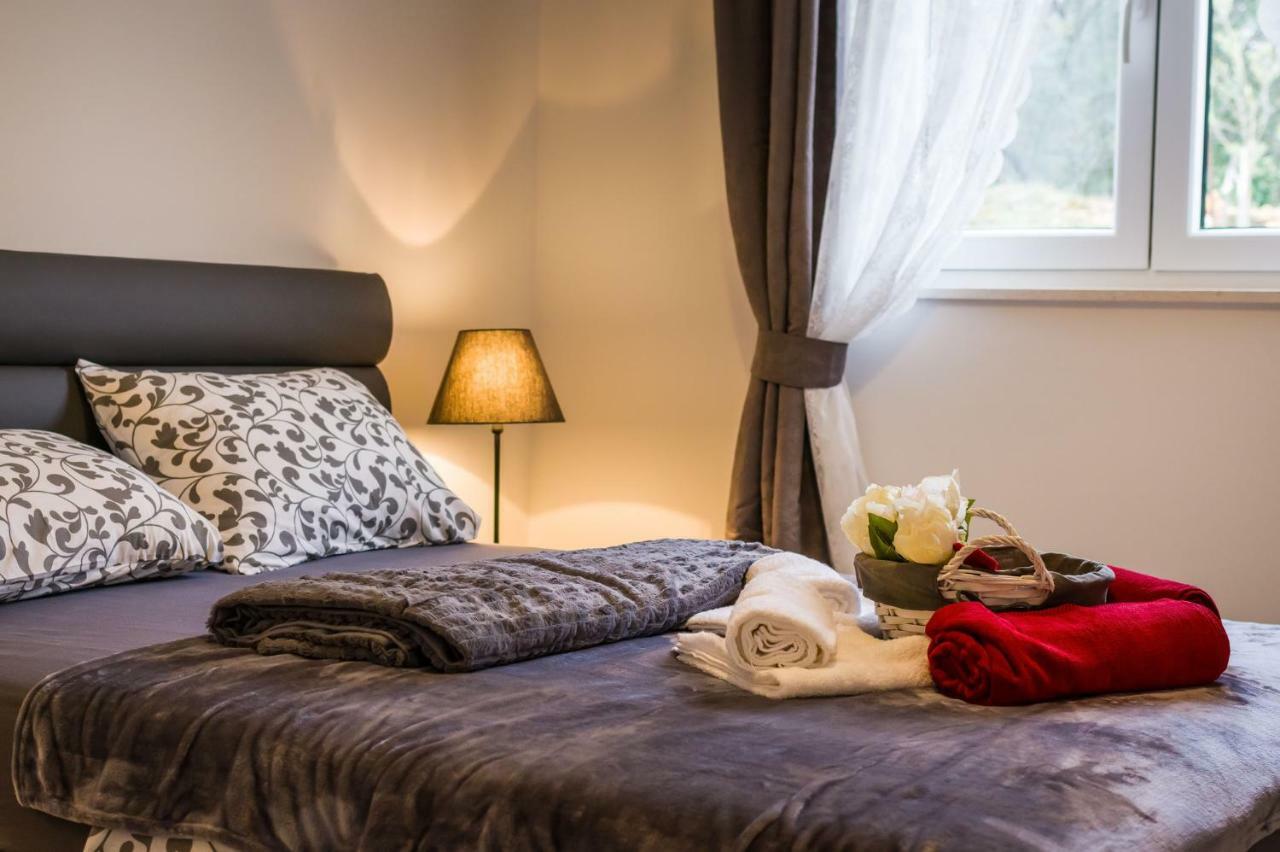 Little Dream Apartment Poljana  ภายนอก รูปภาพ