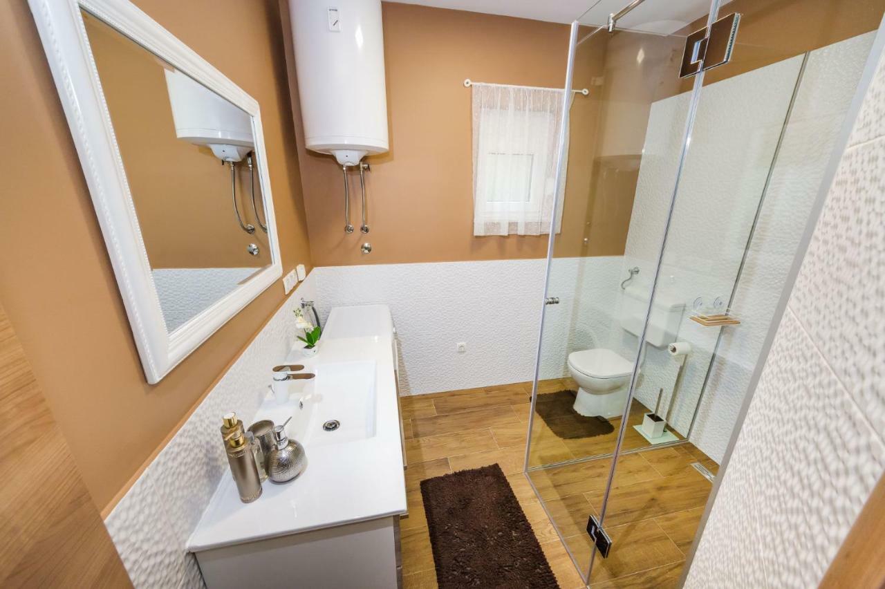 Little Dream Apartment Poljana  ภายนอก รูปภาพ
